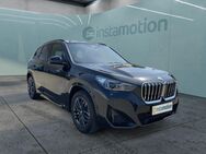 BMW X1, xDrive23i M Sportpaket HiFi, Jahr 2023 - München