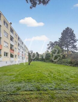 Einfach einziehen und wohlfühlen - renovierte und freie 3-Zimmer-Wohnung in FR-Weingarten !! - Freiburg (Breisgau)