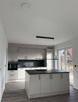EFH, Neubau sofort einziehen, Osterholz-Scharmbeck 140qm Wfl., 511qm Grundst, Erstbezug, WP/PV - Osterholz-Scharmbeck