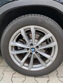 Sehr gut gepflegter Original BMW-(Winter-)Komplettradsatz 19“ Leichtmetallräder für 850 EUR VB in 81245