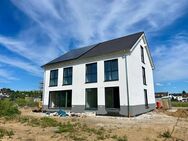 Ihre Neubau-DHH auf sonnigem Erbbaugrundstück - Bornheim (Nordrhein-Westfalen)
