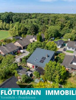 Waldrand trifft Wohnkomfort - Lichtdurchflutetes Einfamilienhaus in gefragter Lage von Rheda - Rheda-Wiedenbrück