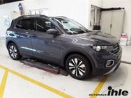 VW T-Cross, 1.0 TSI Move Gar 11 2028 LIGHT-ASSIS, Jahr 2023 - Hohenwestedt