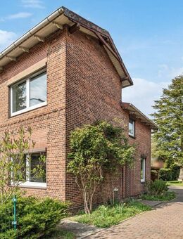 Kleines modernes Stadthaus mit 3,5 Zimmern in Barmstedt - Barmstedt