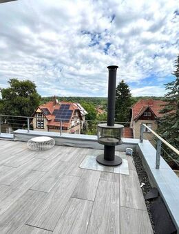 Bezugsfreie imposante Bauhausvilla mit Panoramablick und Pool im Garten - Erfurt