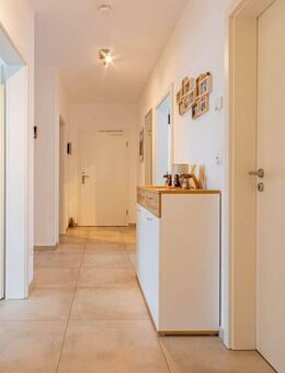 Delmenhorst-Brendel | Seniorengerechte 3-Zi.-Wohnung im 1.OG mit Fahrstuhl und Balkon - Delmenhorst