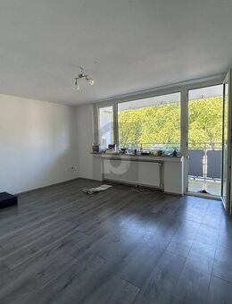 HELL UND FRISCH SANIERT IN RUHIGER LAGE - Krefeld