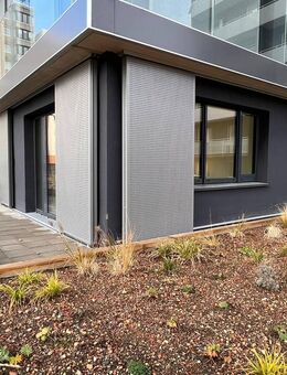 Mitte: LUXUS 2-Zi-NEUBAU-Wohnung mit SÜD-Terrasse - möbliert und per 01.12.25 zu VERMIETEN - Berlin