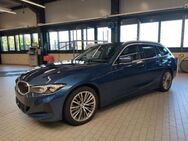 BMW 320 d Tour. xDrive ACC HiFi KZU RFK PANO Standhz. - Roßtal