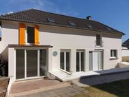 Entkernte Scheune mit Baugenehmigung zum freien Ausbau als Wohnhaus, Dümpten, 107m² Wfl., 266m²Grund - Mülheim (Ruhr)