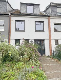 Gemütliches Reihenmittelhaus mit Garten und Garage im Schweizer Viertel - Bremen