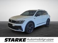 VW Tiguan, 2.0 TDI Highline R-Line Black Style, Jahr 2020 - Lengerich (Nordrhein-Westfalen)