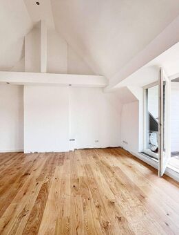 Traumhafte Dachgeschosswohnung im Bötzowviertel - Berlin