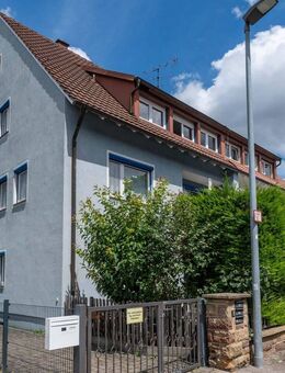 *OG-Wohnung wird frei* MFH mit 3 Whg plus Ausbaupotential, mit Garten, zentrale Wohnlage! - Ludwigsburg