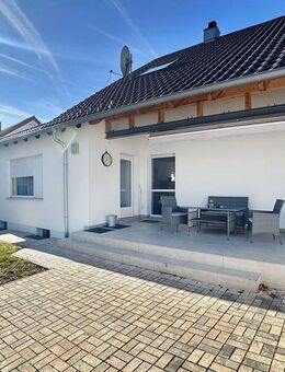 Charmantes saniertes 120 m2 großes 4-Zimmer EFH in ruhiger Lage in Waldkraiburg - Waldkraiburg