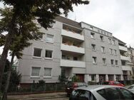Großzügige 3 Zimmer Dachgeschosswohnung im bevorzugtem Bremen Fesenfeld - Bremen