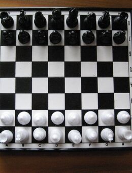 Schach- und weitere Gesellschaftsspiele für unterwegs - Leverkusen