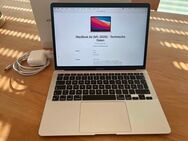 MacBook Air 2020 M1 256 GB 13 Zoll Silber - gebraucht, wie neu - Berlin