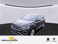 VW T-Roc, 1.0 TSI STYLE, Jahr 2022 - Hemer