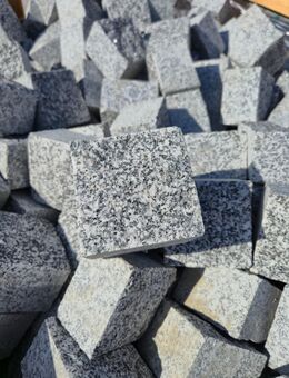 Pflastersteine aus Granit | 5,5x8x8cm | gesägt und gespalten - Lingenfeld