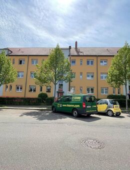 *** Altbau 2 Zimmer * ruhige Seitenstraße * charmante Holzdielen * 2 Balkone * 08/25 *** - Leipzig