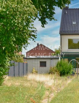 Perfekte um Wurzeln zu schlagen ++ Rund 1200 m² Grund - Jüchen