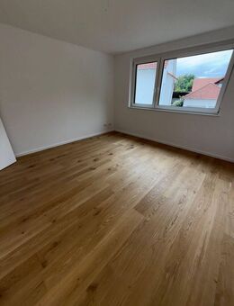 Erstbezug: Stilvolle Neubau 3,5 - Zimmer-Wohnung in Markdorf am Bodensee - Markdorf
