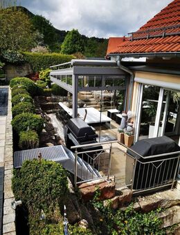 Sehr hochwertige Doppelhaushälfte mit viel Platz und Liebe zum Detail! - Reutlingen
