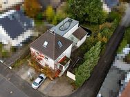 Rösrath: Freistehendes Zweifamilienhaus oder Baugrundstück mit vielen Möglichkeiten! - Rösrath