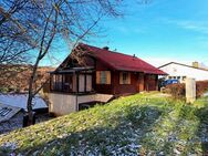 Freistehendes, geräumiges Wohnhaus mit Wintergarten und Fernblick in ruhiger Lage von Merzig - Merzig