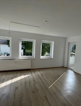 Wohnen in toller Lage und Erdgeschoss! 3-Zimmer mit Balkon in nähe Lendringsen - Menden (Sauerland)