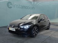 VW Golf, 1.5 8 eTSI R-Line 18 DIGITAL PRO, Jahr 2023 - München