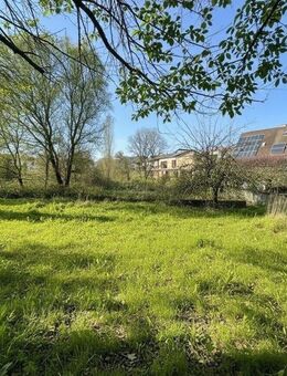 Sanierungsbedürftiges Einfamilienhaus mit großem Garten in zentraler Lage von Hauenstein - Hauenstein