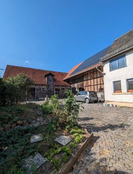 Bauernhof, Pferdehaltung, Pferdehof, Pferdestall, energetisch saniert - Gedern