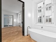 Clean chic trifft Gründerzeit-Charme: Saniertes 4-Zimmer-Juwel + Balkon + Küchen mit Kochinsel - Berlin