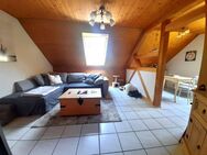 **Helle 4,5-Zimmer-Dachgeschosswohnung mit traumhaftem Ausblick in ruhiger Wohnlage** - Ansbach