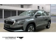 Skoda Karoq, 1.5 TSI Style Stand, Jahr 2023 - Wolfsburg