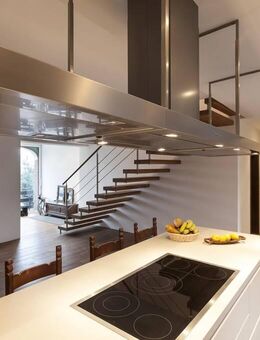 Unikat: Modernes Loft-Gutshaus in saniertem Vierkanthof, 5 Zi., 3 SZ, 162 qm mit hohem Steuervorteil - Dormagen