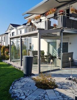 Das kreative Ein- bis Zweifamilienhaus mit liebevoll angelegtem Garten in Singen zu verkaufen - Singen (Hohentwiel)