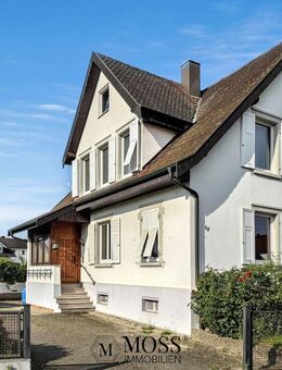 Platzwunder mit Potenzial - Freistehendes Mehrfamilienhaus mit Charme & Schwarzwaldblick - Appenweier
