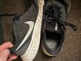 Verkaufe gut getragene Nike Run Schuhe in 42651
