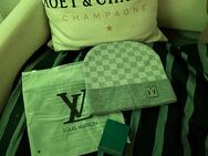 Vuitton Mütze,L, neu - Wegberg