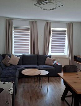 Helle und geräumige 4- Zimmerwohnung mit Balkon, Zentrale Lage in Mühlhausen - Mühlhausen (Thüringen)
