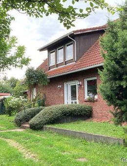 Für Natur- und Pferdefreunde - Großes Ein-Zweifamilienhaus in ruhiger Lage und schönem Ausblick - Wandlitz
