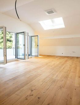 Wohnen auf einer Ebene - Ihr neues klimatisierts Penthouse mit Sonnenterrasse & Balkon - München