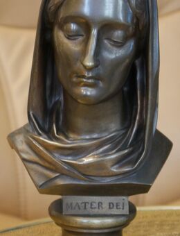Bronze , Büste , Mater Dei , Mutter Gottes , Bildhauer Celestin - Anatole Calmels (1822 - 1906) , signiert und datiert 1854 , Höhe 29,5cm , 3,8Kg - Görlitz