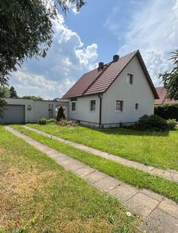 Kleines Einfamilienhaus in guter Lage von Mühldorf-Nord mit ca. 977 m² - Mühldorf (Inn)