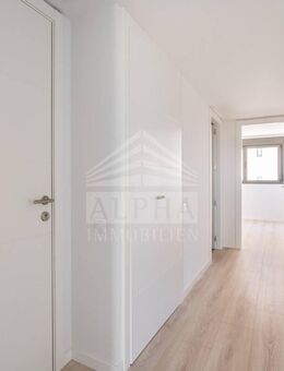 *CHARMANT* Modernisierte 2-Zimmer-Wohnung mit Stellplatz und Einbauküche - Schechingen