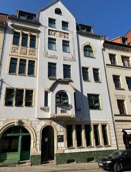 Größzügige 3 Zimmer-Wohnung im Zentrum der Stadt Altenburg - Altenburg