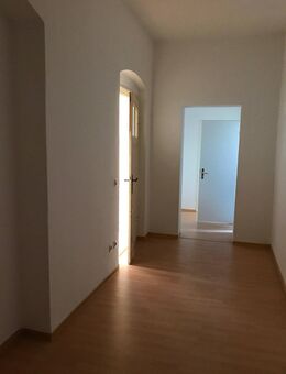 Schöne helle 3-Zimmer-Wohnung mit Balkon - Görlitz